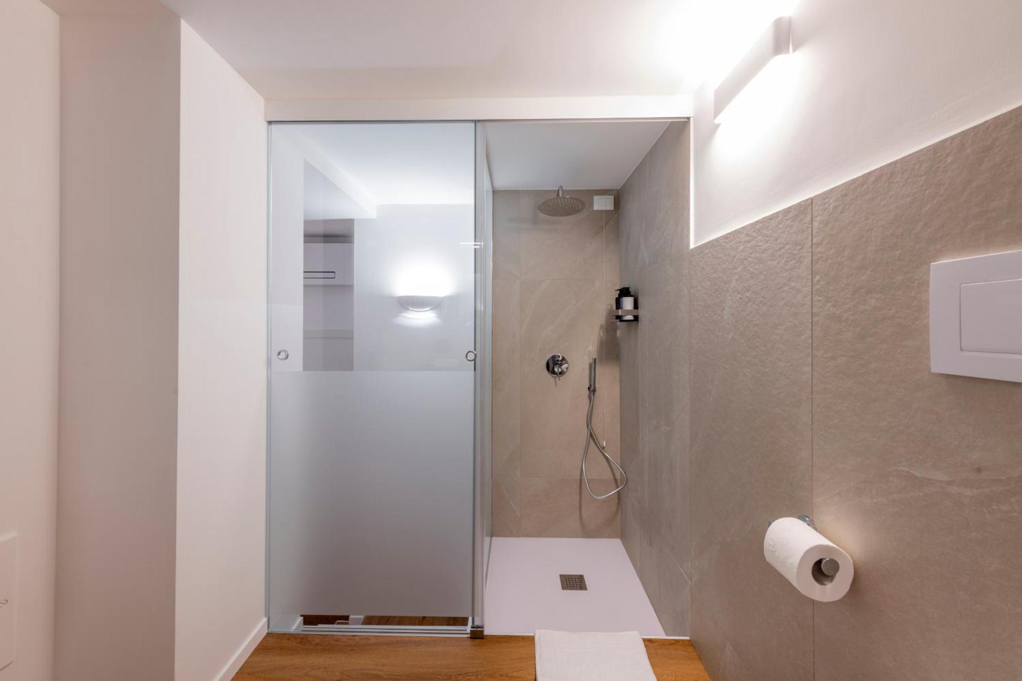 Bnbutler - Inbrera Suites - Giulianova, 1 Mailand Exterior foto