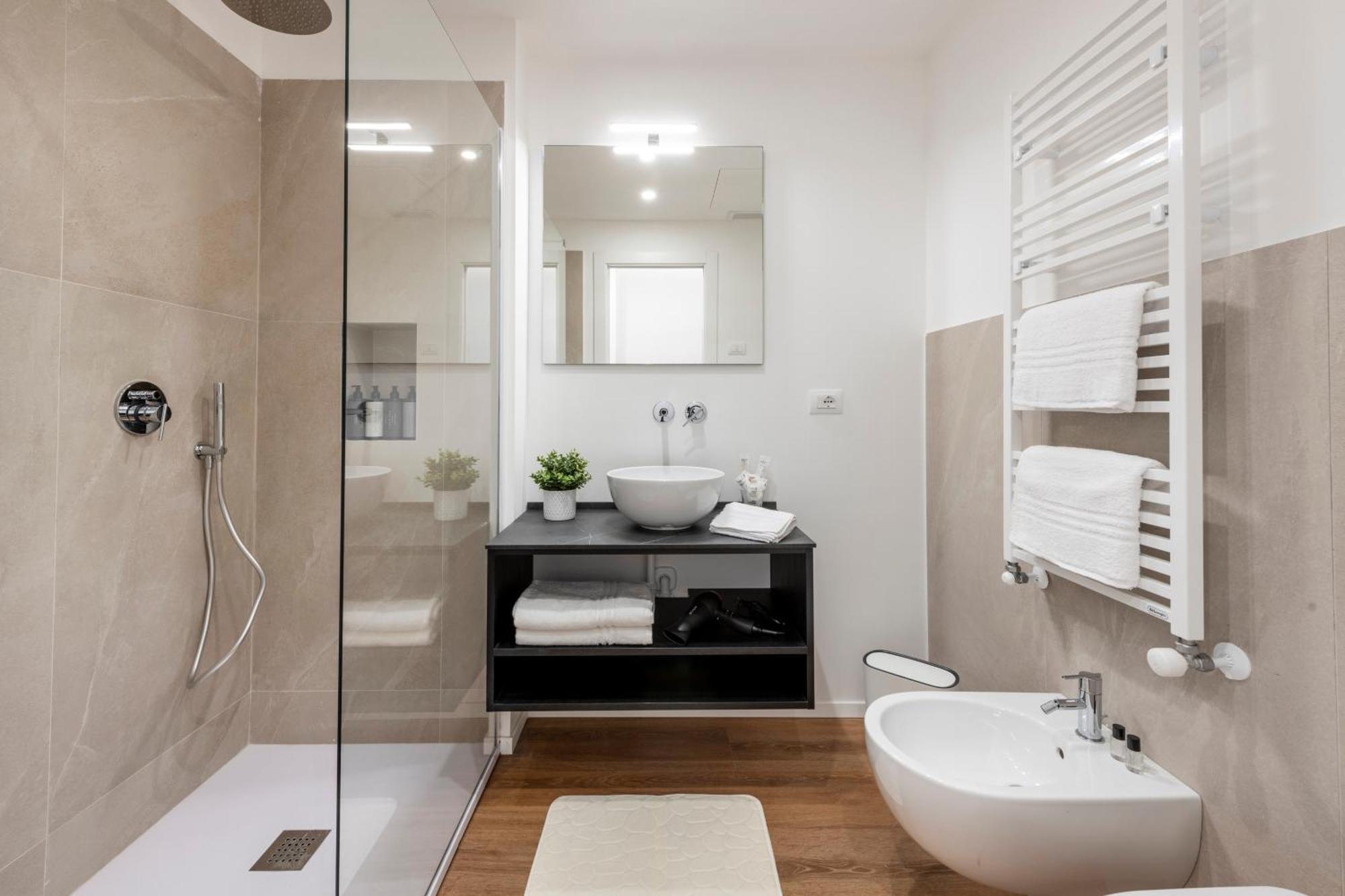 Bnbutler - Inbrera Suites - Giulianova, 1 Mailand Exterior foto